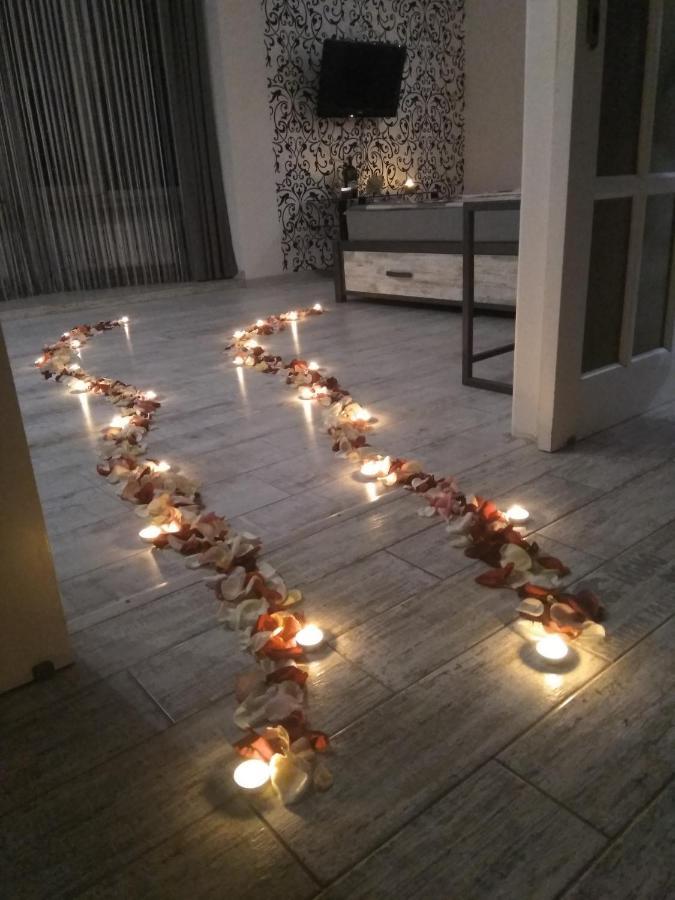 Home In Center With Jacuzzi Ivano-Frankivsk Luaran gambar